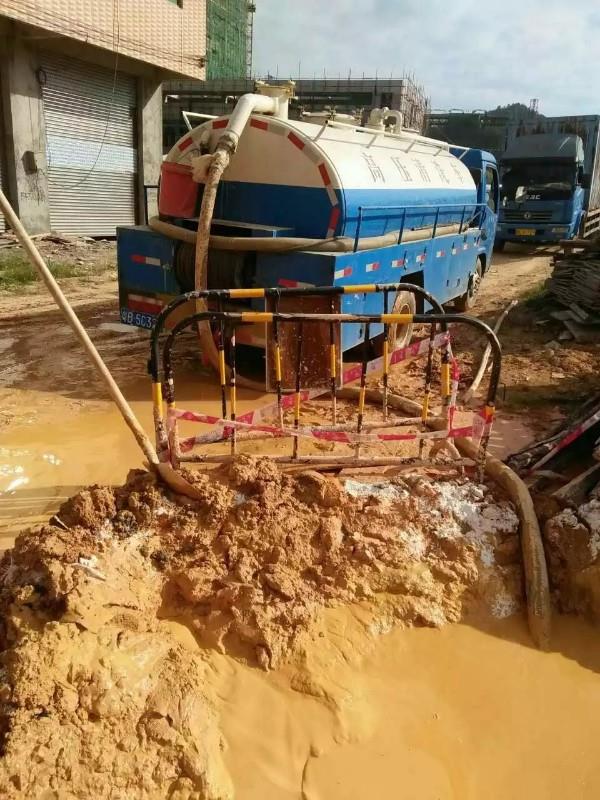 镇坪工地淤泥清淤