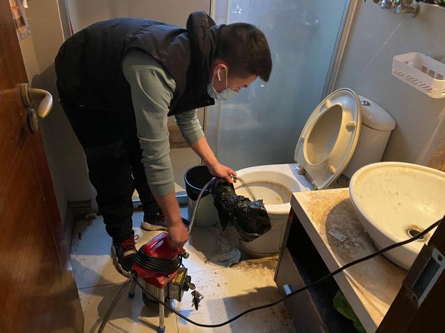 镇坪马桶疏通-疏通下水道